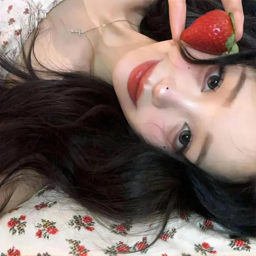 芙烈达·卡萝的自画像